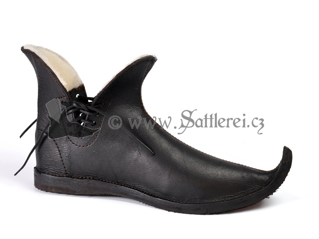Mittelalter Schuhe schwarz Schnabelschuhe aus dem 13. Jahrhundert