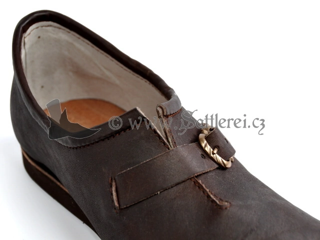 Landsknecht's Duckbill shoe Medieval Footwear (nicknamed oxmaw)Medieval Footwear