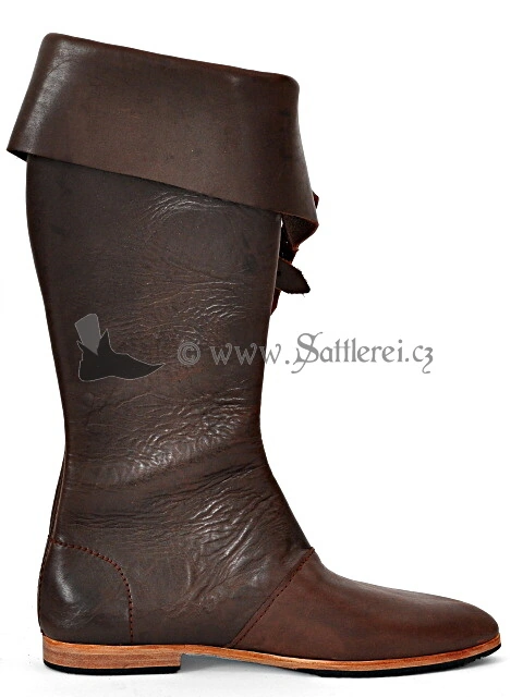Historical Boots to 1350-1500 Medieval Footwear