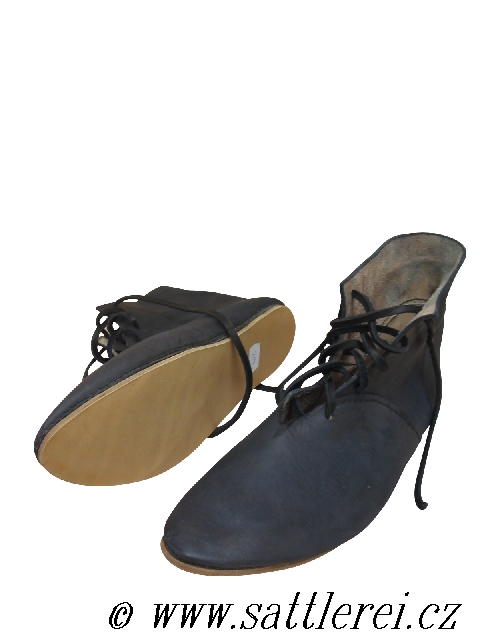 Mittelalter gotische Schuhe aus dem 14-15. Jh