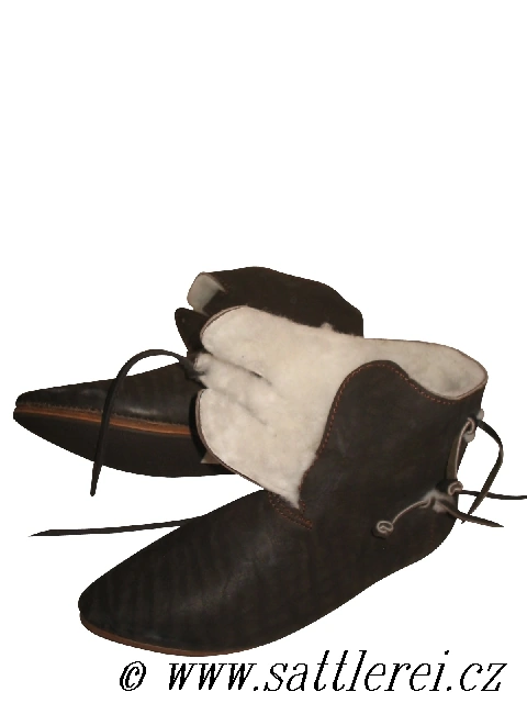 Viking Shoes 9th-10th centuries The lining is made of genuine sheepskin