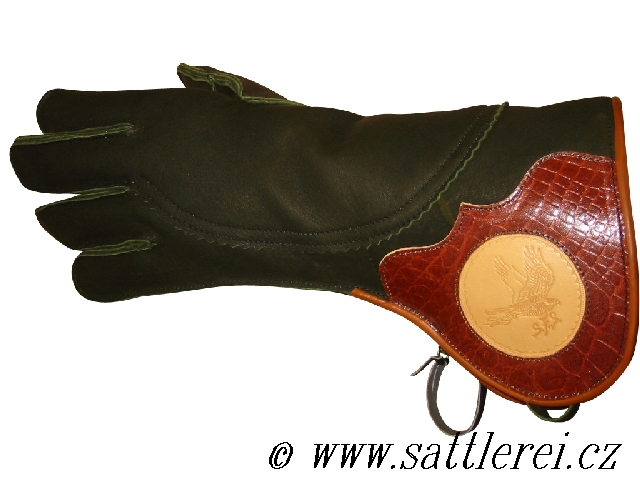 Gloves for falconer leather