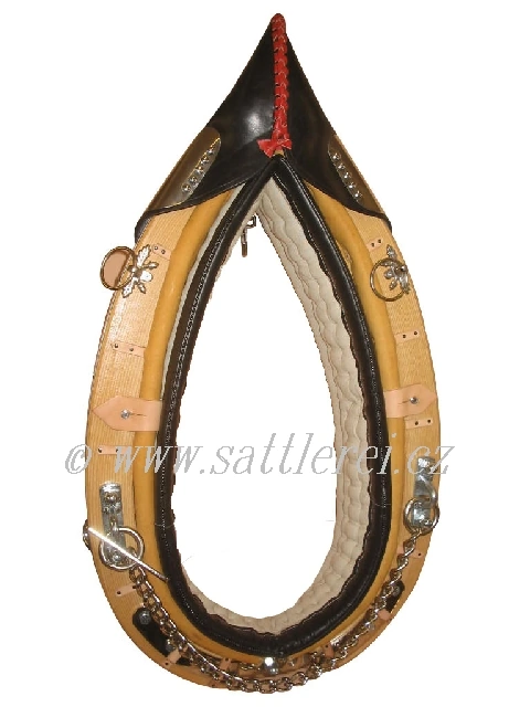 Horse-collar, type Tyrol 