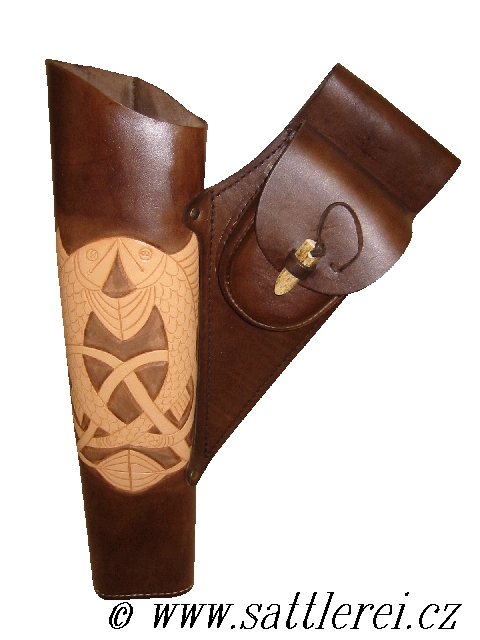 Pfeilköcher (Bogenköcher) (mit zugeknöpfter Tasche aus Hirschgeweih) für Gürtelbefestigung.