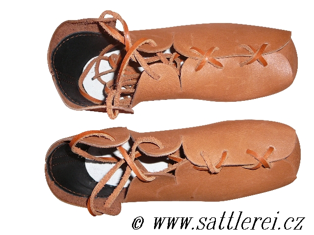 Celtic shoes summer sandals Early Medieval FootwearMedieval Footwear