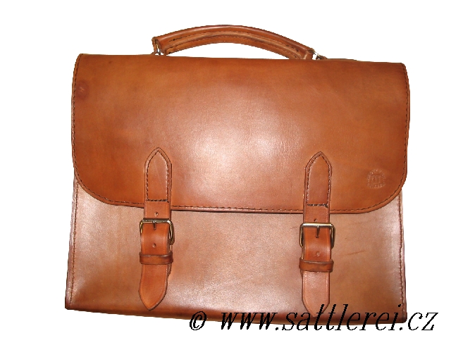 Leather briefcase 