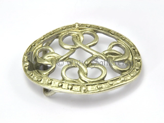 Clasp with Celtic motives 